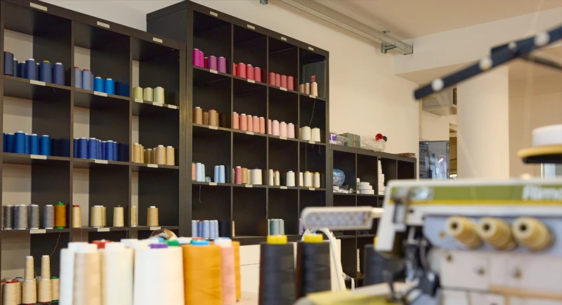 produzione-abbigliamento personalizzato conto terzi